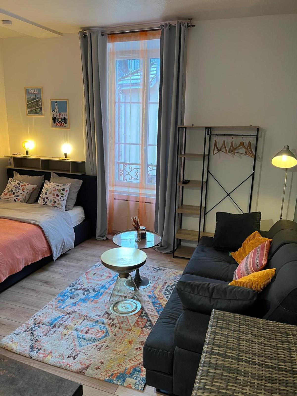 Studio Cosy En Coeur De Ville Pau Esterno foto